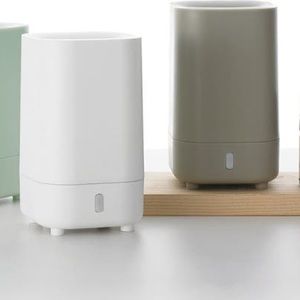 MOVING CLEAR OUT Ranger Travel Aromatherapy Diffuser